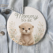 Neutral Watercolor Otter Mommy-to-Be | Baby Shower 缶バッジ (インサイチュ)