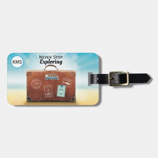 Never ストップ Exploring モノグラムのイニシャル ラゲッジタグ (正面横)
