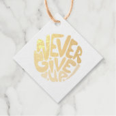 Never 与え Up – 青と赤の暗い誕生日引用文 フェイバータグ (正面)