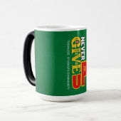 Never 与え Up Mug – 卒業2025 モーフィングマグカップ (正面左)