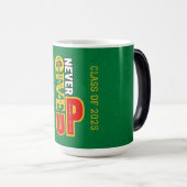 Never 与え Up Mug – 卒業2025 モーフィングマグカップ (正面右)