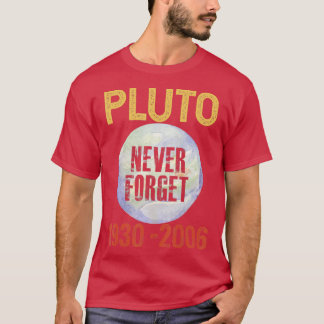 Never 忘れ Pluto Tシャツ