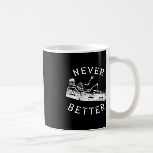 Never Betterおもしろいスケルトンのハロウィーンの衣装の男性を見る コーヒーマグカップ (右)