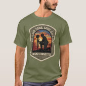Never Forgotten Memorial Day Soldier Tシャツ (正面)