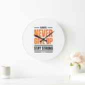 Never Give Up Stay Strong Motivational T-shirt  ラージ壁時計 (ホーム)