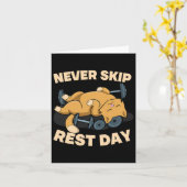 Never Skip Rest Day Cat Kitten Gym Workout Bodybui カード (黄色い花)