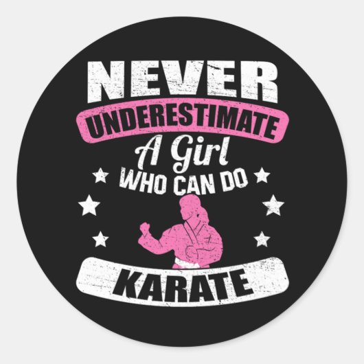 Never Underestimate A Girl Who Can Do Karate Gift ラウンドシール (正面)