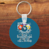 Never Underestimate Old Man With A Cue Stick Billi キーホルダー (正面)