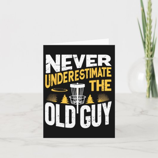 Never Underestimate The Old Guy Funny Disc Golf Fr カード (正面)