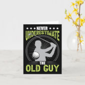 Never Underestimate The Old Guy Golf Golfing  カード (黄色い花)