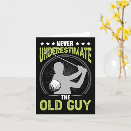 Never Underestimate The Old Guy Golf Golfing  カード (黄色い花)