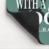 Never Underestimate the power of a girl with book マウスパッド (コーナー)