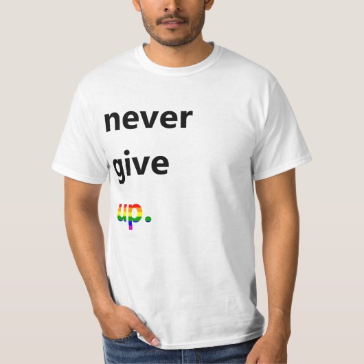 NeverGiveUpのティー Tシャツ (正面)
