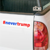 "#nevertrump " バンパーステッカー (トラック上)