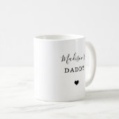 New Daddy – 子どもの名前とシンプルハート コーヒーマグカップ (正面右)