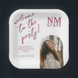 New Mexico State University Graduation ペーパープレート<br><div class="desc">It is officially time to turn that tassel and celebrate your monumental academic achievement with this official New Mexico State University graduation product! You have completely crushed those rigorous courses, conquered your late-night study sessions, and earned every single bit of this major Aggies spotlight. Whether you are a proud new...</div>