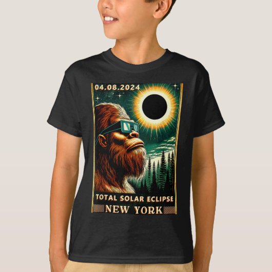 New Total Solar Eclipse York Bigfoot Tシャツ (正面)