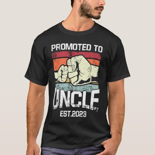 New Uncle 2023 Promoted To Uncle 2023 Tシャツ (正面)