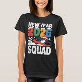 New Year 2026 Squad Funny Winter Snow Penguin Styl Tシャツ (正面)