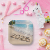 New Year 2026 Text On a Tropical Beach ペーパープレート (パーティー)