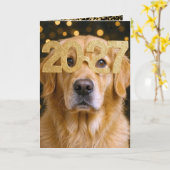 New Year 2027 Golden Retriever Humor カード (黄色い花)