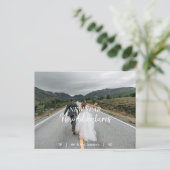 New Year New Adventures | Newlywed Photo Holiday ポストカード (スタンド正面)