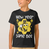New Year Same Bee Meme Funny New Years Eve Tシャツ (正面)