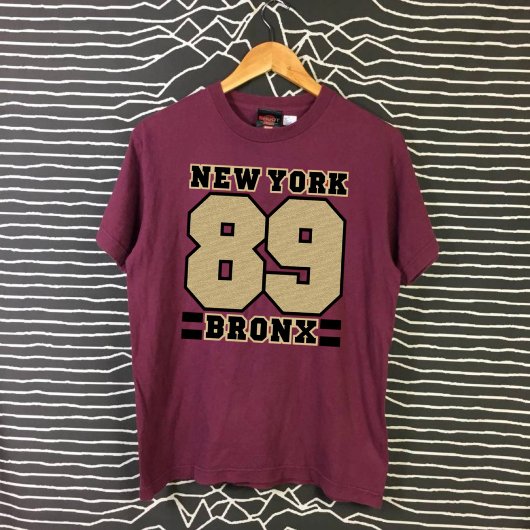 New York Bronx varsity Tシャツ