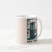 New York City Brooklyn Bridge Bold Retro Skyline コーヒーマグカップ (正面右)