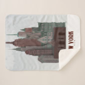 New York in Clouds - Dark Red and Green シェルパブランケット (正面(横))