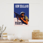 New Zealand Fights WWII Propaganda Poster Art ポスター (キッチン)