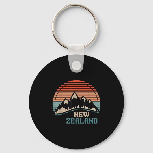 New Zealand Mountain Hiking Gift New Zealand  キーホルダー (正面)