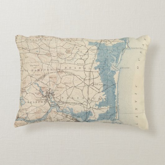 Newburyport、マサチューセッツ アクセントクッション (裏面)