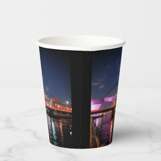 Newcastle bridges 紙コップ (右)