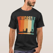 Newcastle City Skyline Tシャツ (正面)
