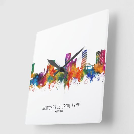 Newcastle UK Skyline スクエア壁時計 (傾斜)