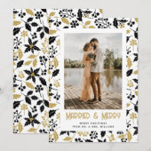 Newlywed Black Gold Holly Berries Photo Christmas シーズンカード (正面/裏面)