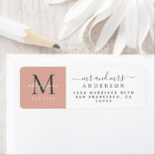 Newlywed Monogram Mr Mrs Return Address  ラベル (インサイチュ)