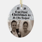 Newlywedsの初めてのクリスマスが写真をパーソナライズ セラミックオーナメント (右)
