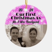 Newlywedsの初めてのクリスマスが写真をパーソナライズ セラミックオーナメント (正面)