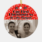 Newlywedsの初めてのクリスマスが写真をパーソナライズ セラミックオーナメント (正面)