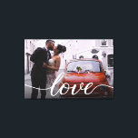 Newlywedsパーソナライズされたの結婚Photo Loveスクリプト キャンバスプリント<br><div class="desc">カスタマイズの写真と一緒に掛けお気に入りのて結婚るキャンバス名前と特別な日付でパーソナライズ。「愛エレガント」という言葉に使われるトレンディー、脚本、フォント。新婚夫婦に最適な贈り物。横書き</div>