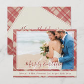 Newlyweds Merry Ever After Red Christmas photo シーズンポストカード (正面/裏面)