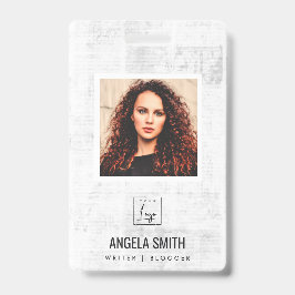 NEWPAPERテクスチャ従業員の写真バーコード名 バッジ