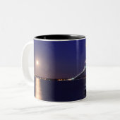 Newport Bridge Full Moon Two-Tone Coffee Mug ツートーンマグカップ (正面左)