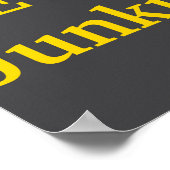 News Junkie  ポスター (角)