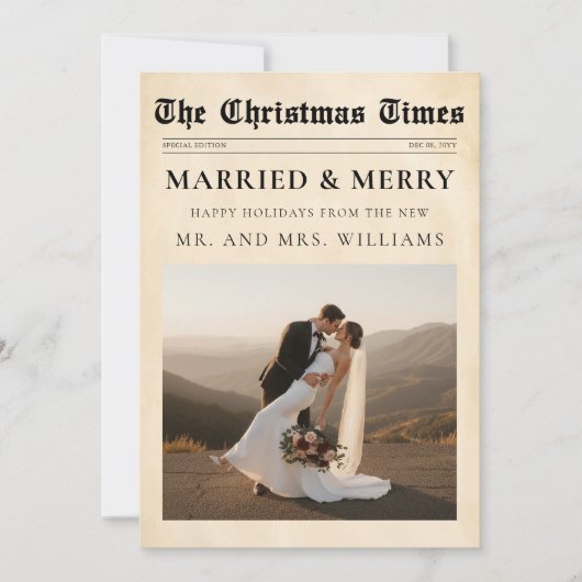 Newspaper Merry & Married Newlywed Photo Christmas シーズンカード (正面)