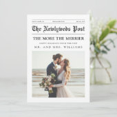 Newspaper Newlywed Romantic Couple Photo Christmas シーズンカード (スタンド正面)