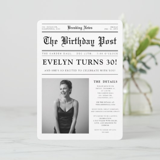 Newspaper Unique Fun Photo 30th Birthday Party 招待状 (スタンド正面)