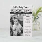 Newspaper Unique Fun Photo Boy 1st Birthday Party 招待状 (スタンド正面)